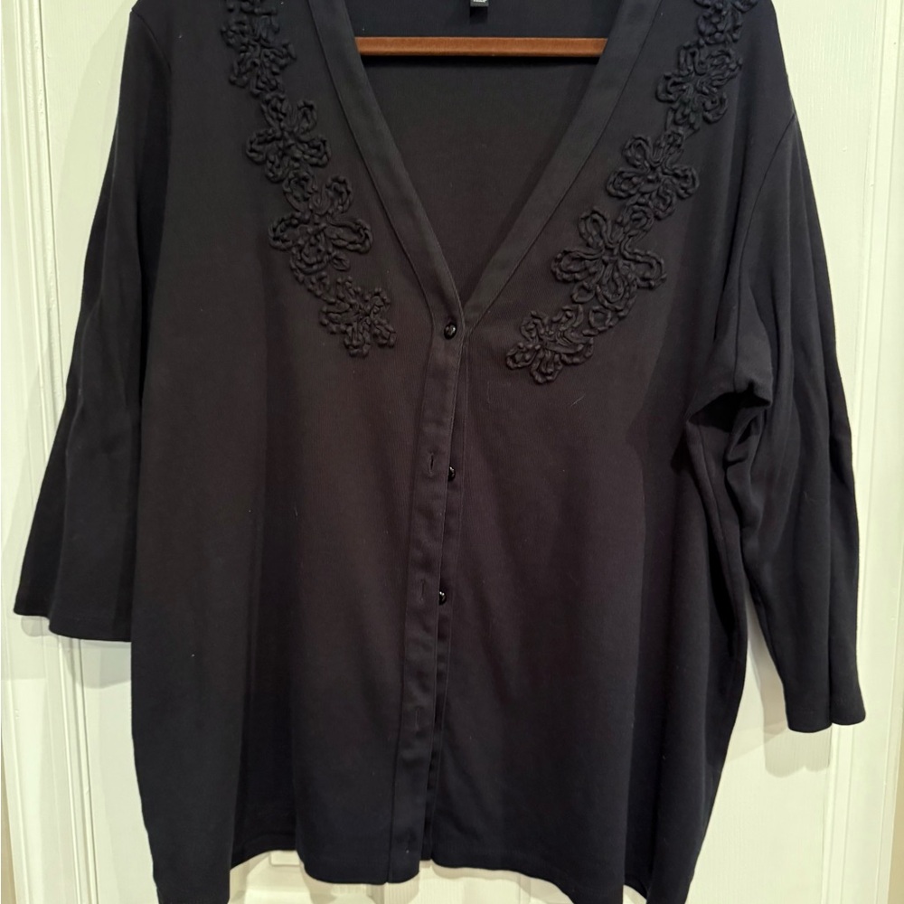Women Rafaella Plus Size 2X Black Button Up Cardigan With Embroidered Flowers